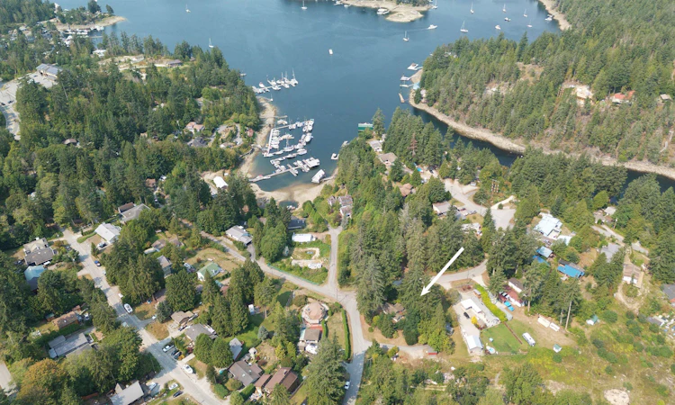 13032 Narrows Road