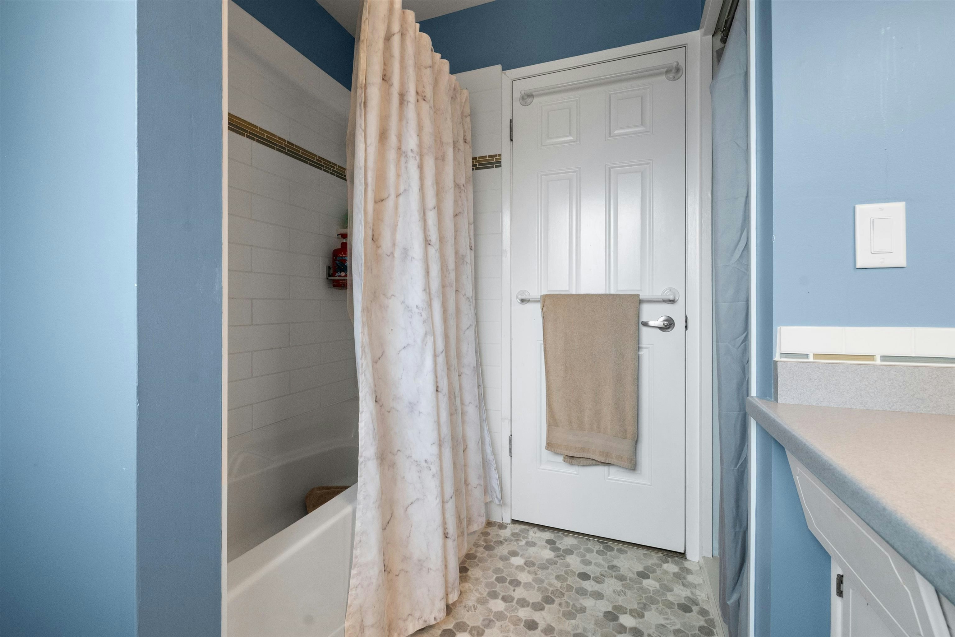 6890 Centennial Drive, Chilliwack, BC, V2R 1J7 - 25