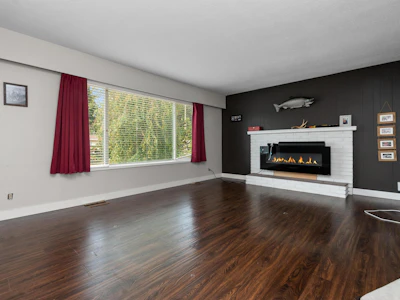 6890 Centennial Drive - 5