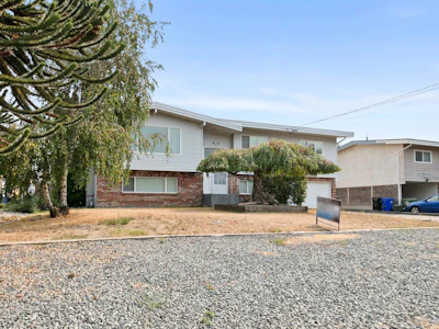 6890 Centennial Drive - 3