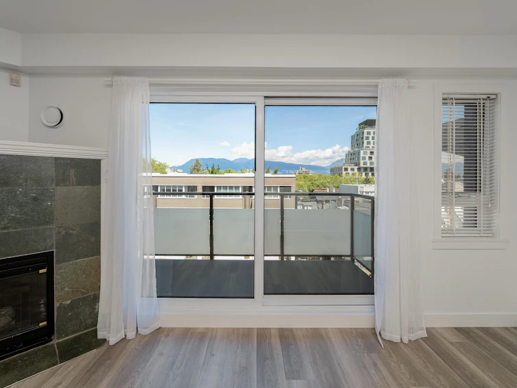 302-3788 W 10th Avenue, Vancouver, BC, V6R 2G4 - 7
