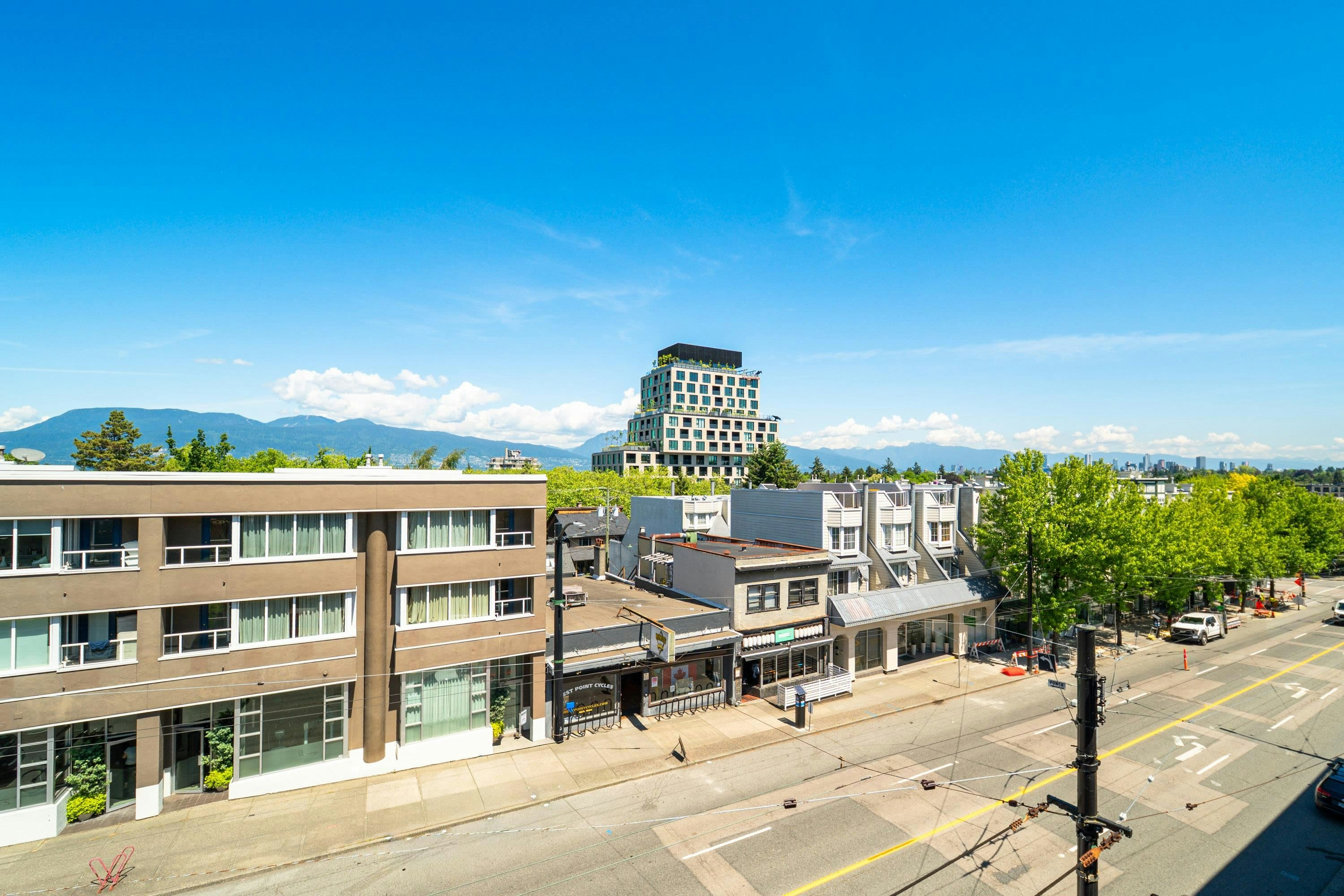 302-3788 W 10th Avenue, Vancouver, BC, V6R 2G4 - 11