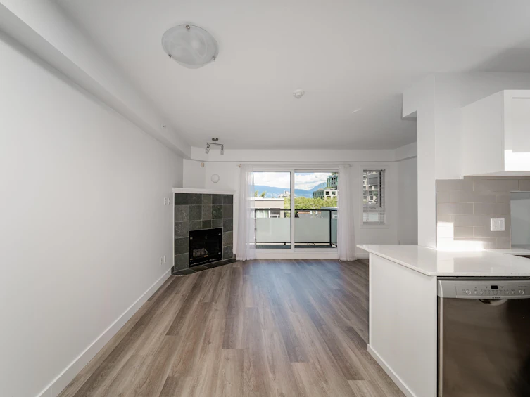 302-3788 W 10th Avenue, Vancouver, BC, V6R 2G4 - 8