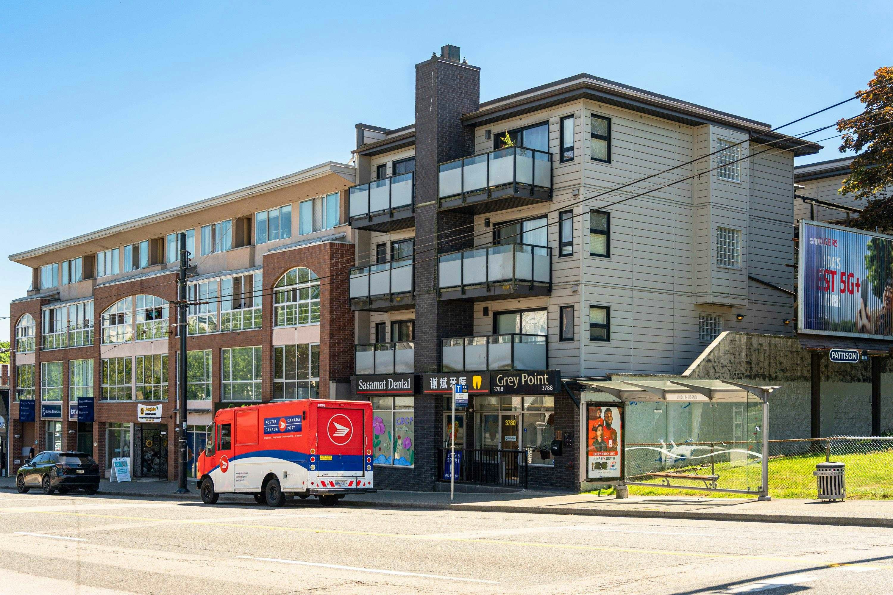 302-3788 W 10th Avenue, Vancouver, BC, V6R 2G4 - 30