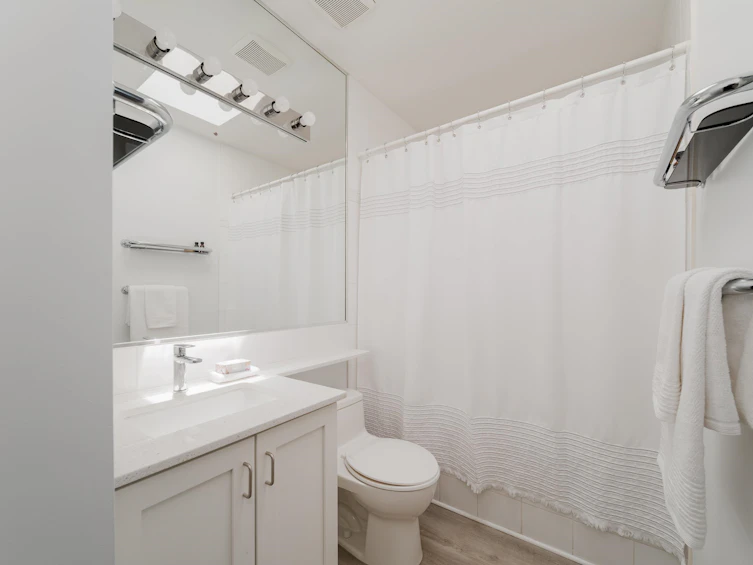 302-3788 W 10th Avenue, Vancouver, BC, V6R 2G4 - 21