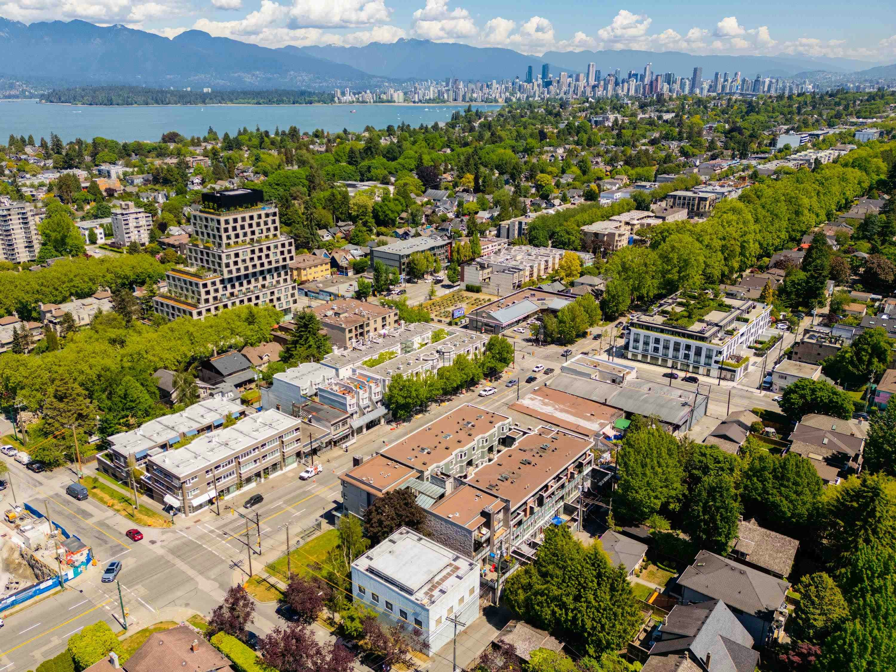 302-3788 W 10th Avenue, Vancouver, BC, V6R 2G4 - 36