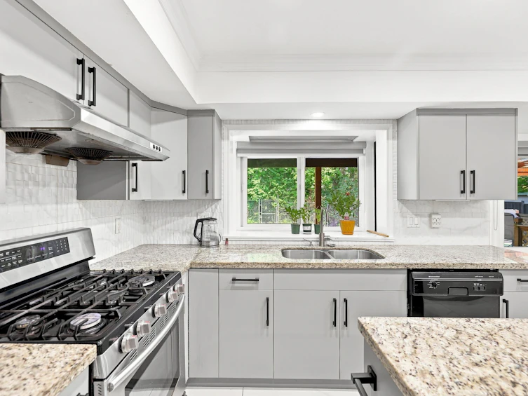 8676 146a Street, Surrey, BC, V3S 6N7 - 12