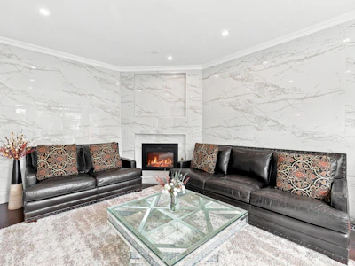 8676 146a Street - 5