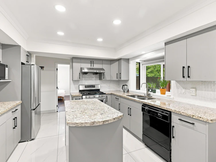 8676 146a Street, Surrey, BC, V3S 6N7 - 10