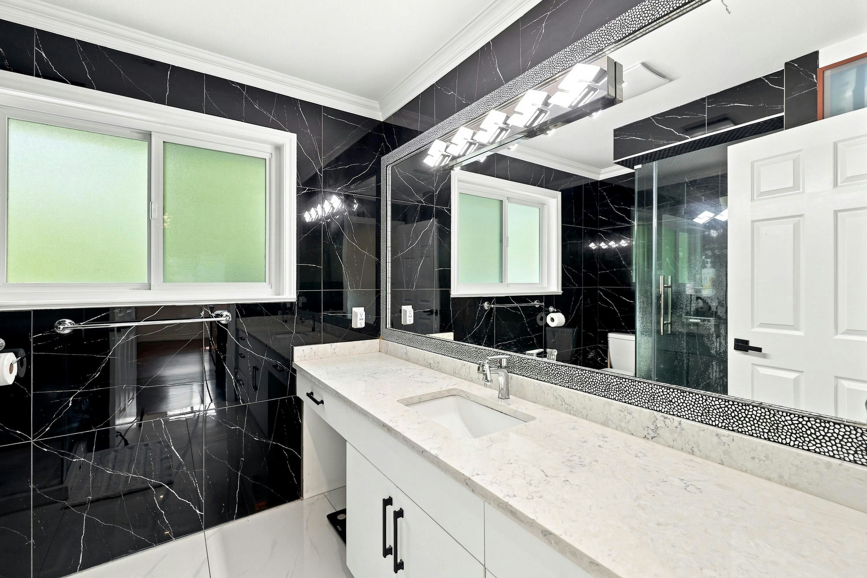 8676 146a Street, Surrey, BC, V3S 6N7 - 22