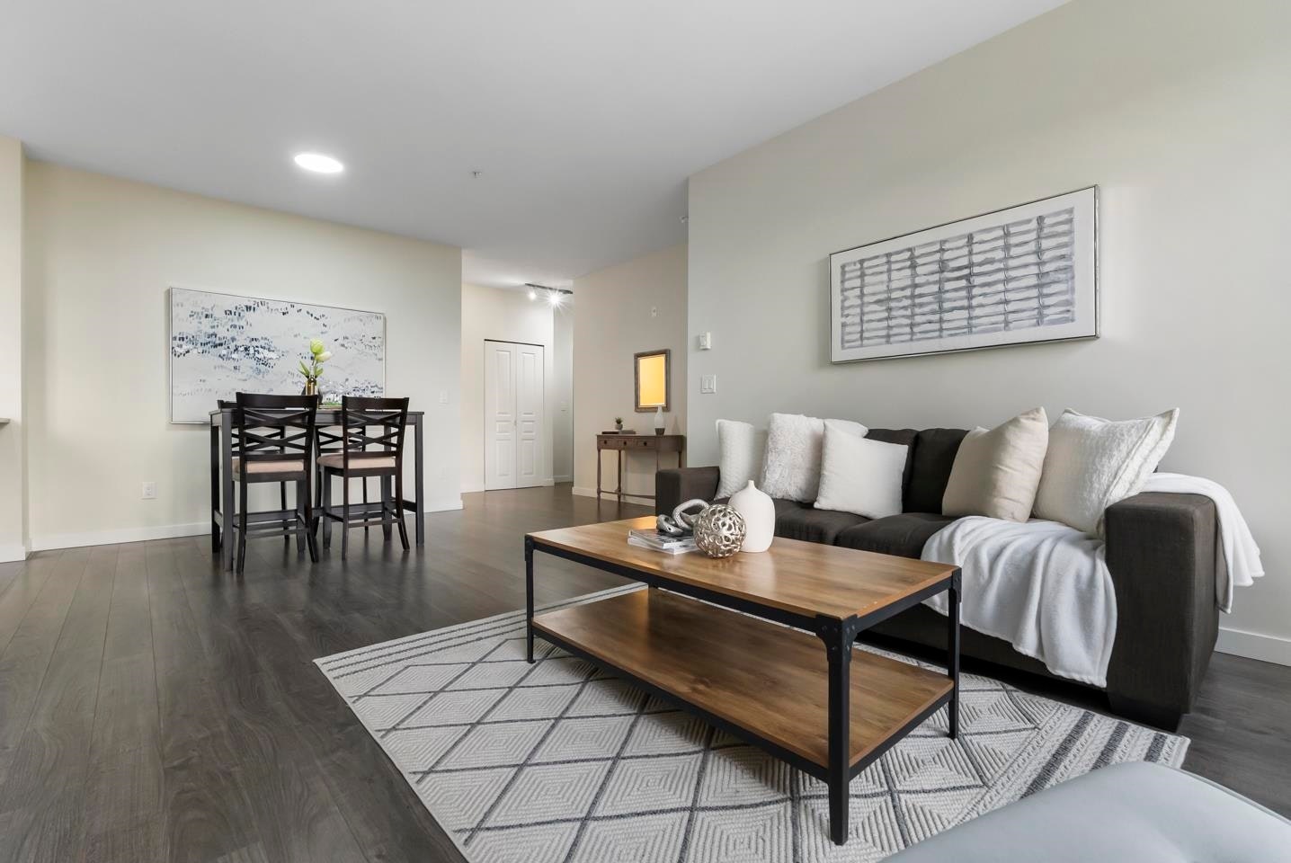 315-1152 Windsor Mews - 5