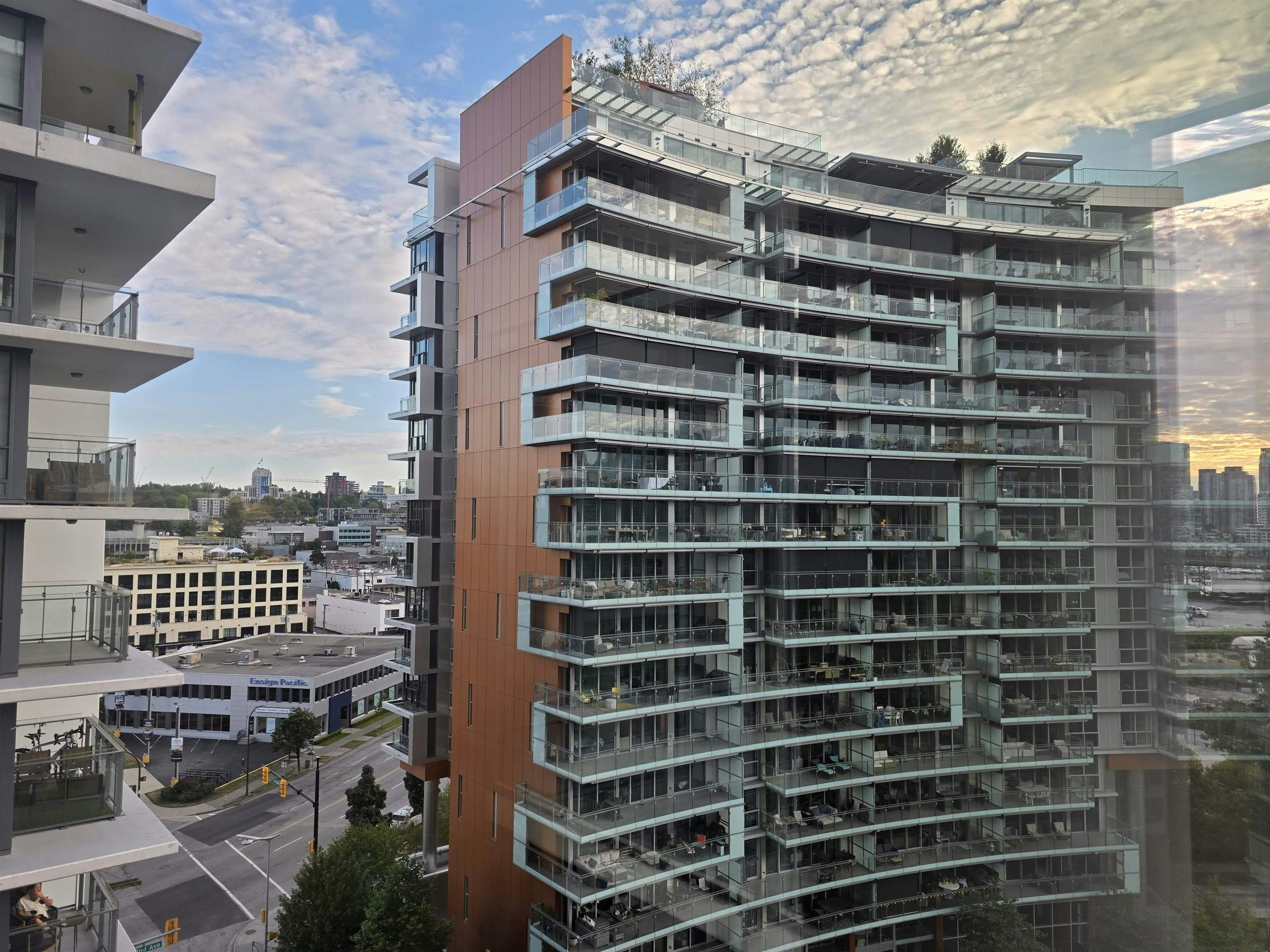 1004-1708 Columbia Street, Vancouver, BC, V5Y 0H7 - 10