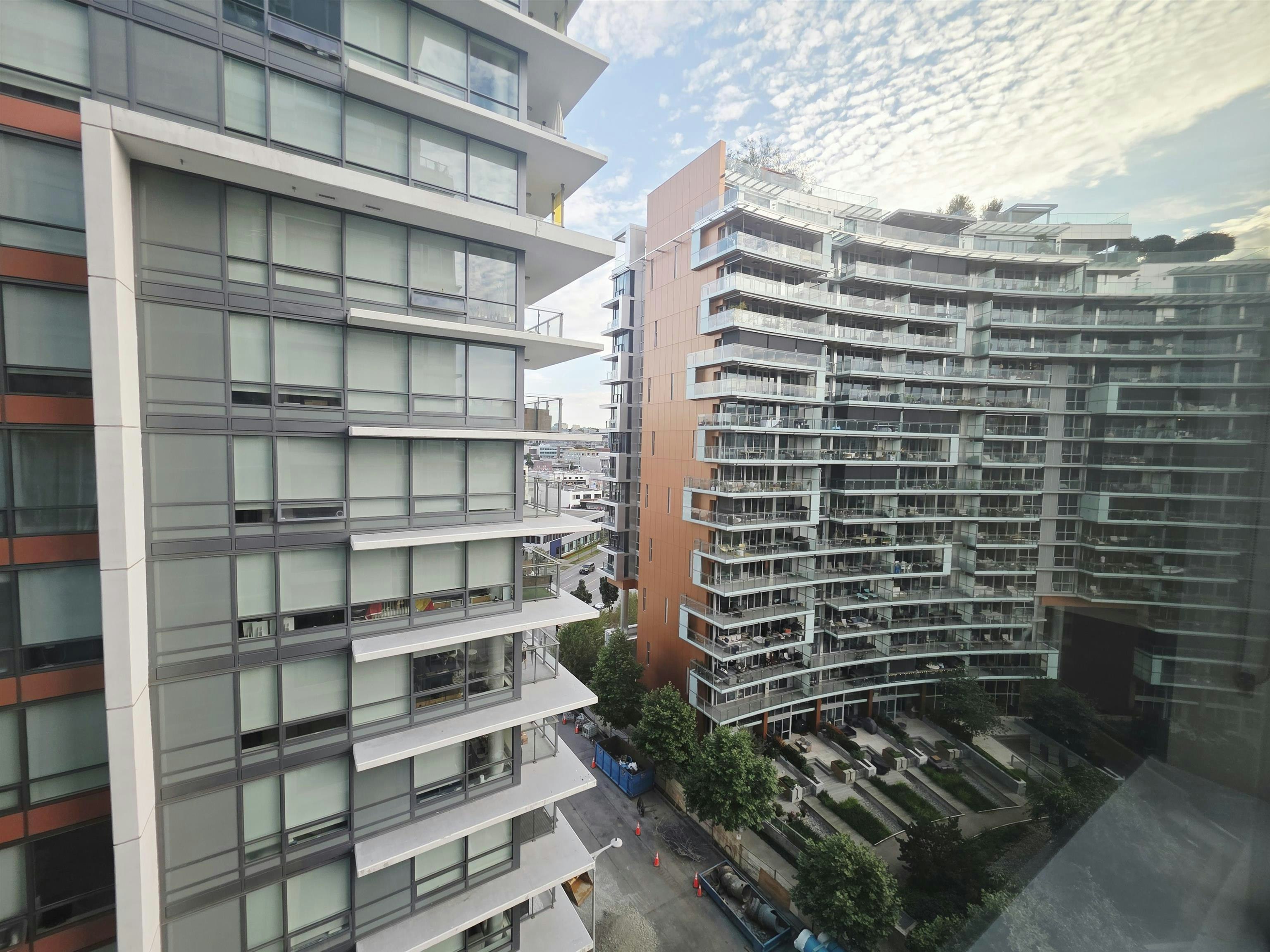 1004-1708 Columbia Street, Vancouver, BC, V5Y 0H7 - 8
