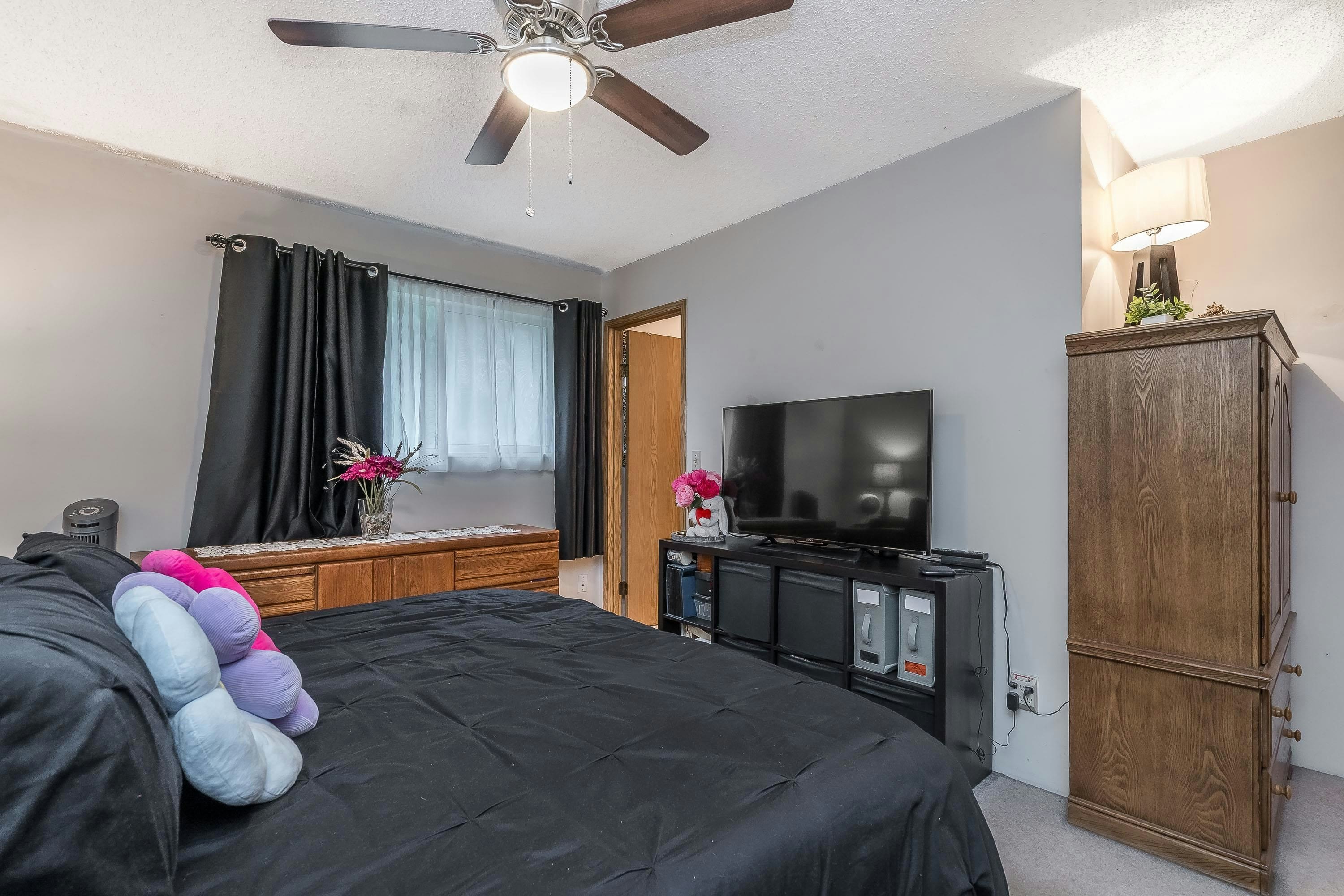 8062 138 Street, Surrey, BC, V3W 8P9 - 21