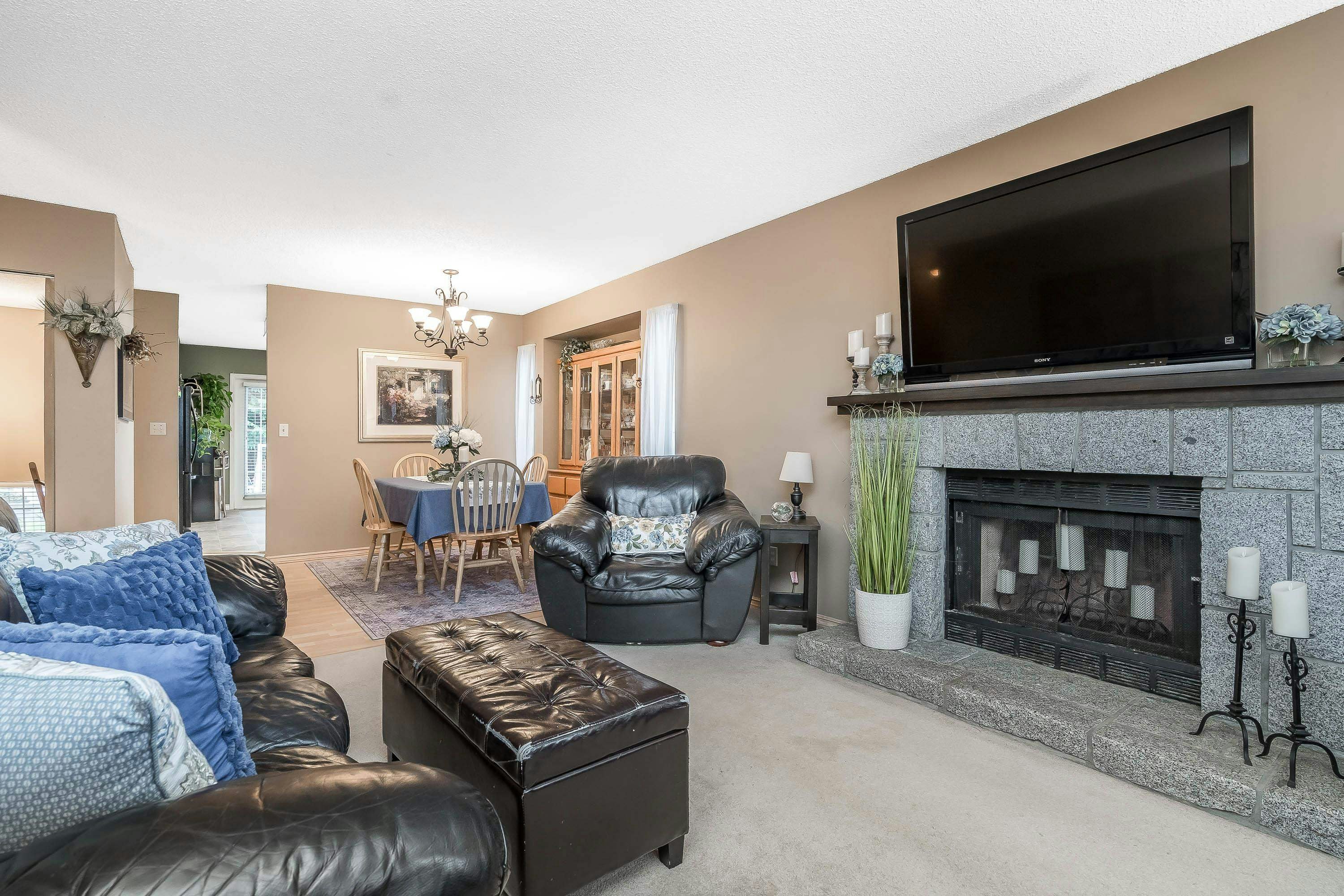 8062 138 Street, Surrey, BC, V3W 8P9 - 7