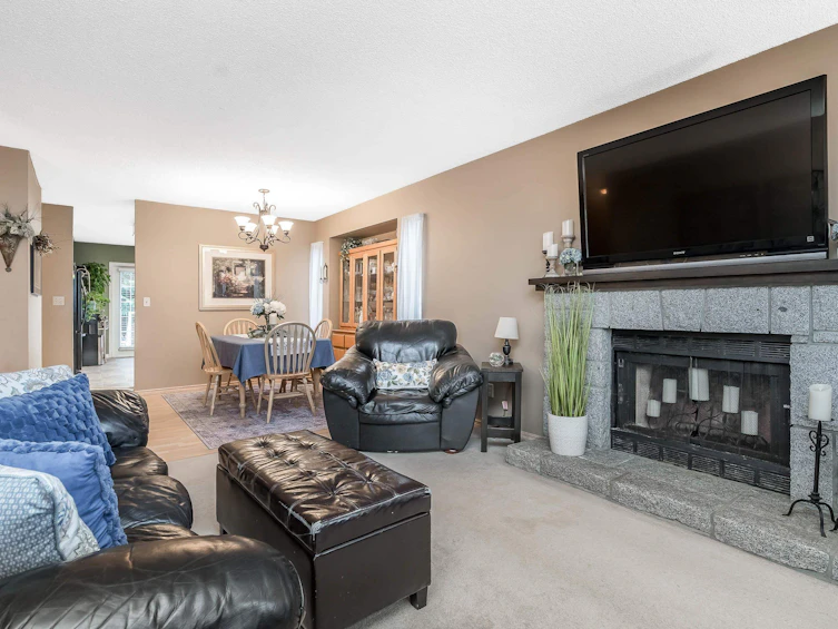 8062 138 Street, Surrey, BC, V3W 8P9 - 7