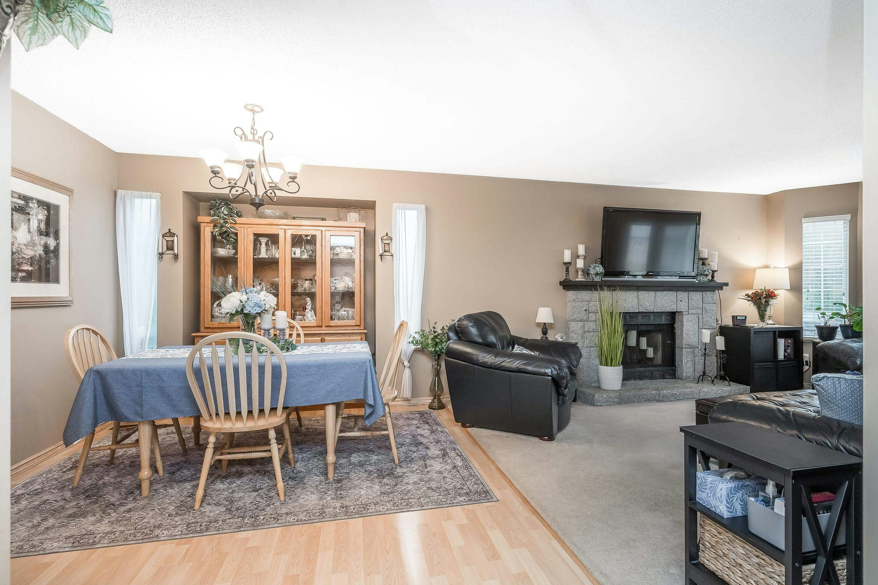 8062 138 Street, Surrey, BC, V3W 8P9 - 10