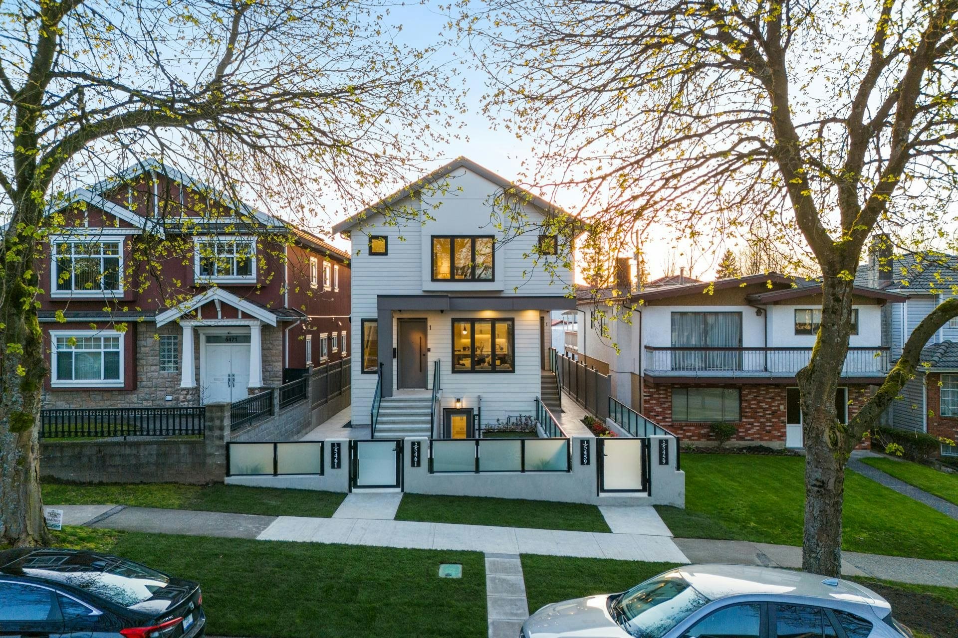 1-5459 Rhodes Street - 2