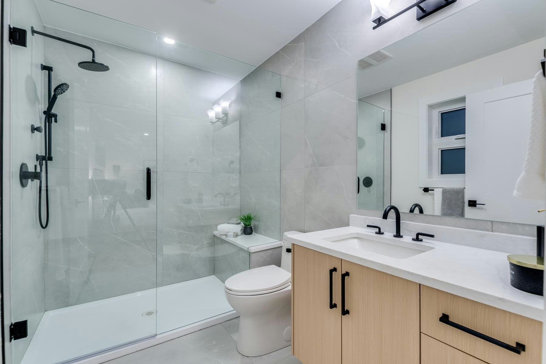 1-5459 Rhodes Street, Vancouver, BC, V5R 3P1 - 19