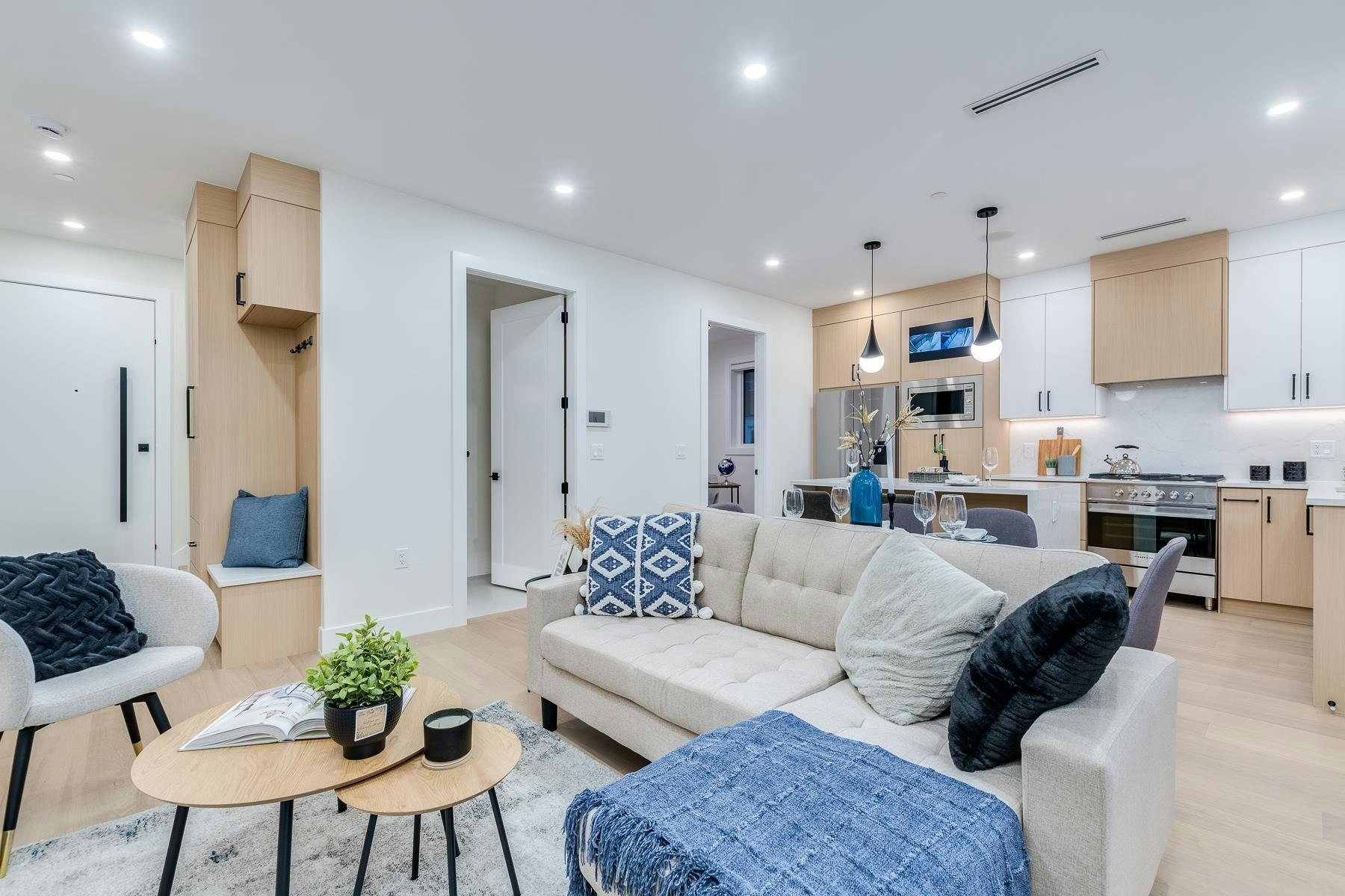 1-5459 Rhodes Street, Vancouver, BC, V5R 3P1 - 6