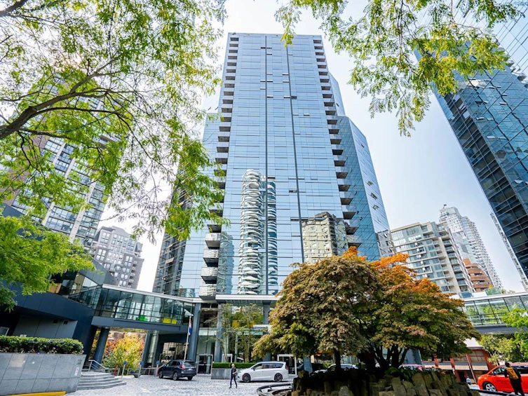 1907-1050 Burrard Street, Vancouver, BC, V6Z 2S3