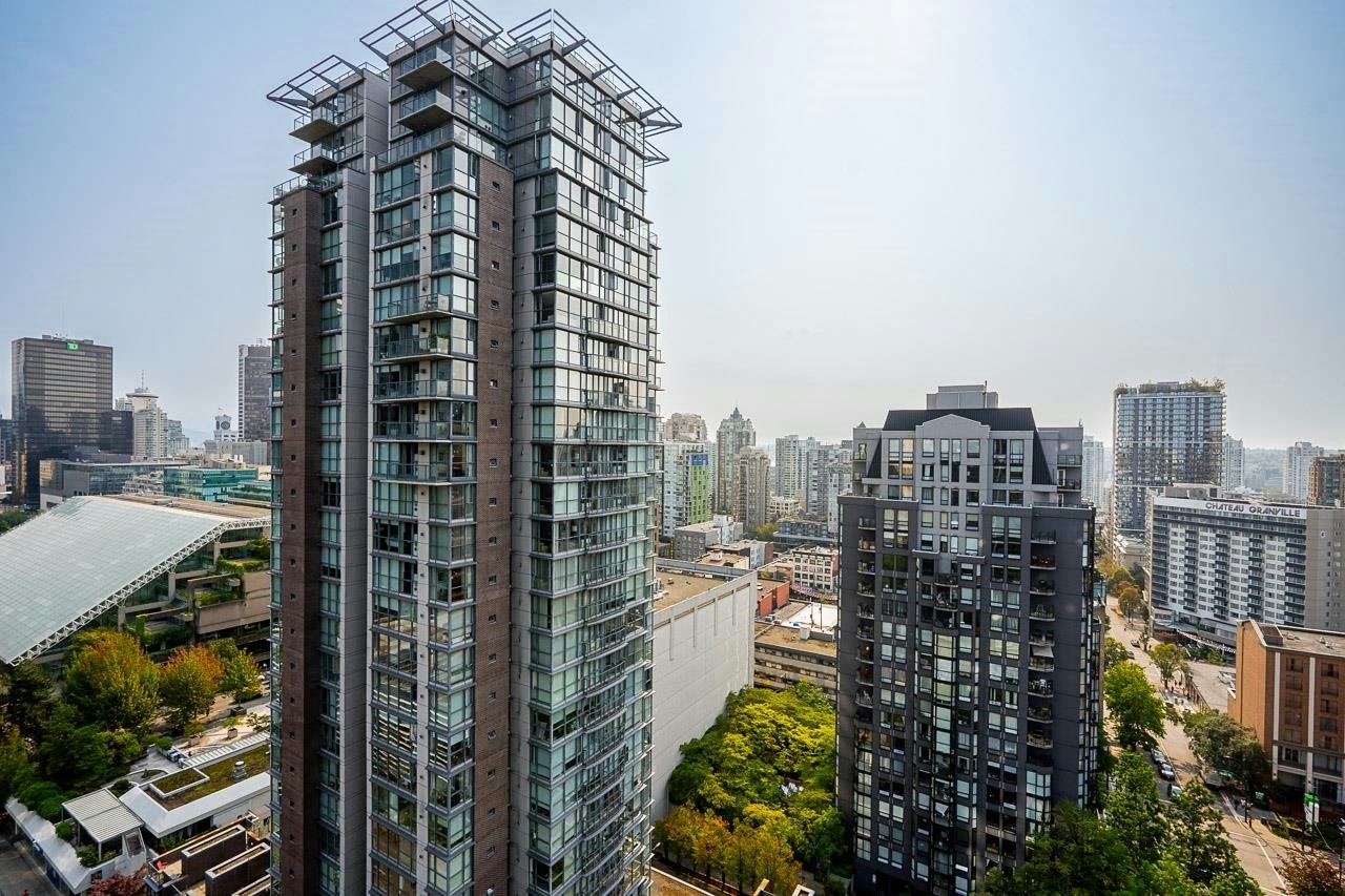 1907-1050 Burrard Street, Vancouver, BC, V6Z 2S3 - 34