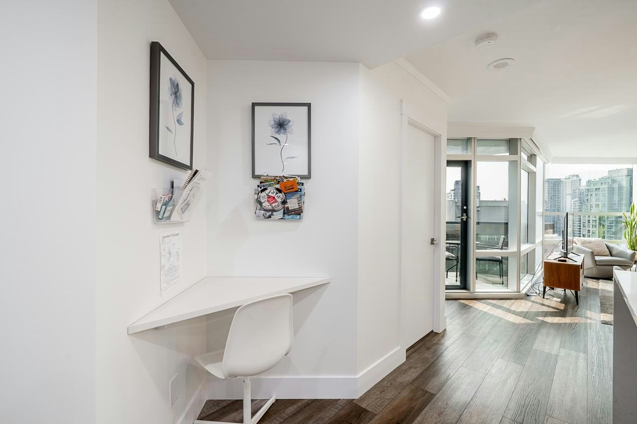 1907-1050 Burrard Street, Vancouver, BC, V6Z 2S3 - 21