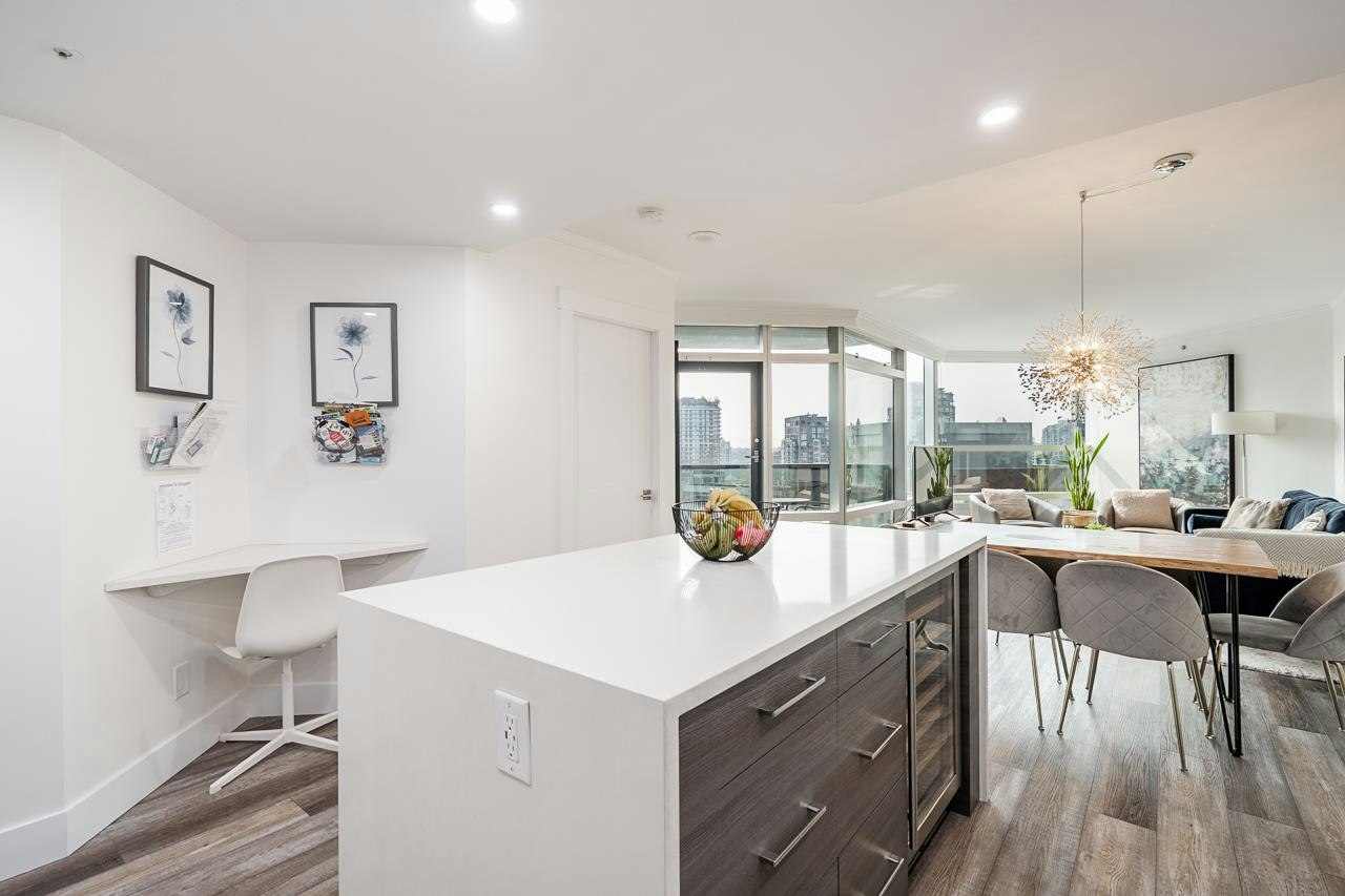 1907-1050 Burrard Street, Vancouver, BC, V6Z 2S3 - 20