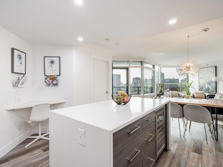 1907-1050 Burrard Street, Vancouver, BC, V6Z 2S3 - 20