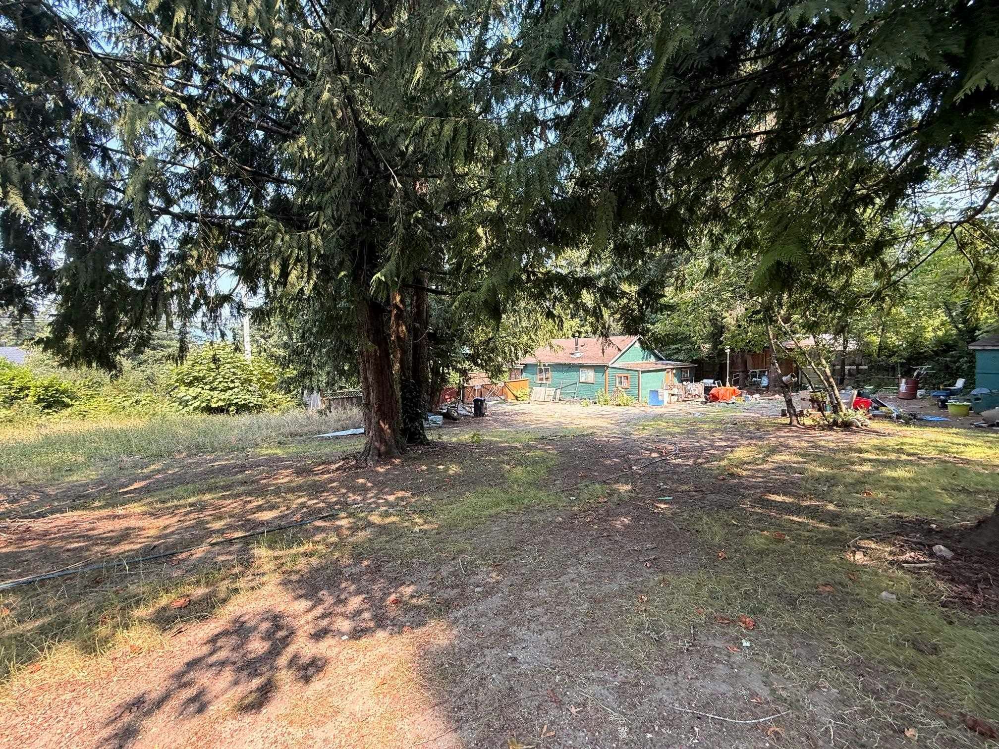 5700 Porpoise Bay Road - 4