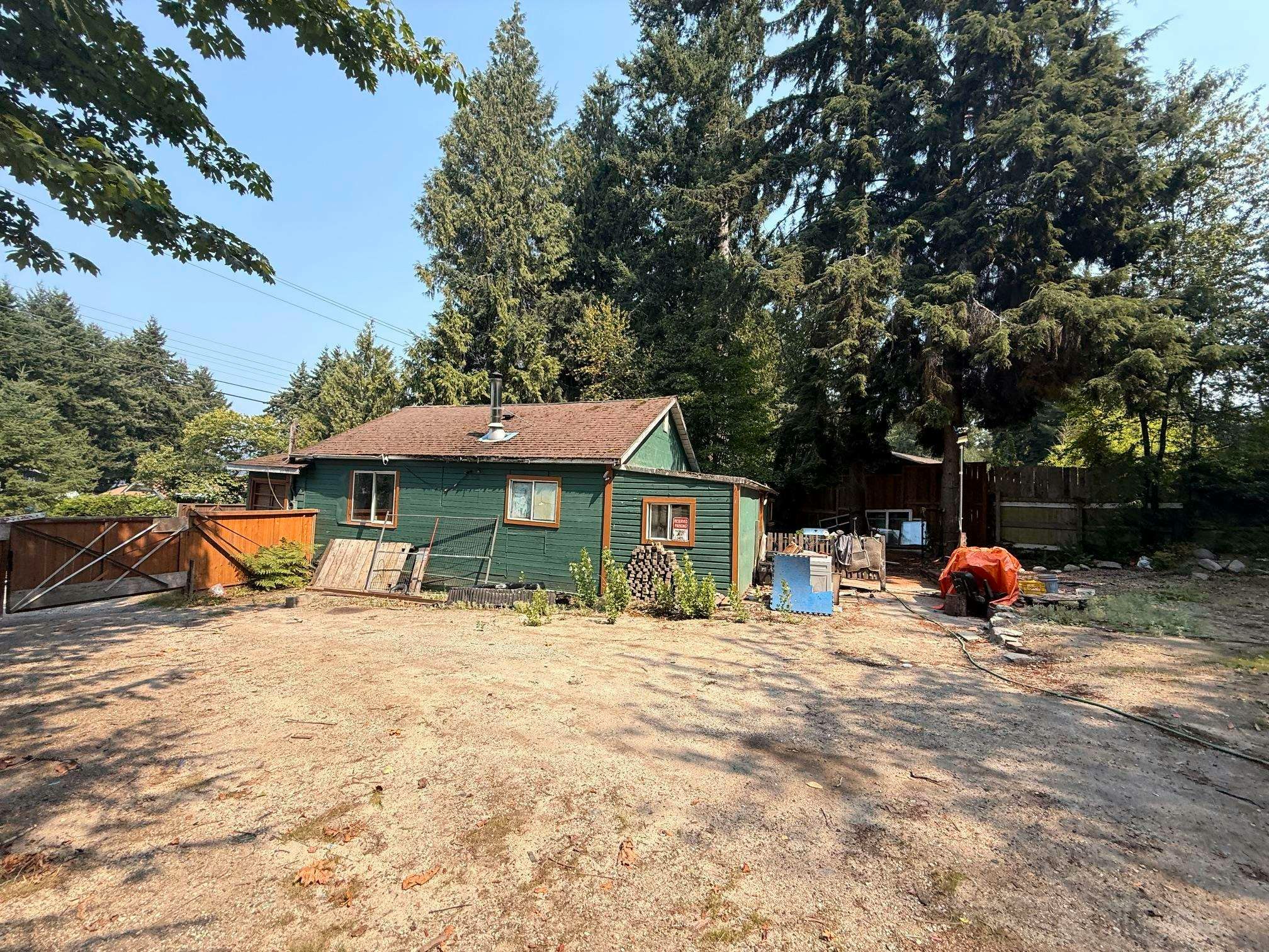 5700 Porpoise Bay Road - 2