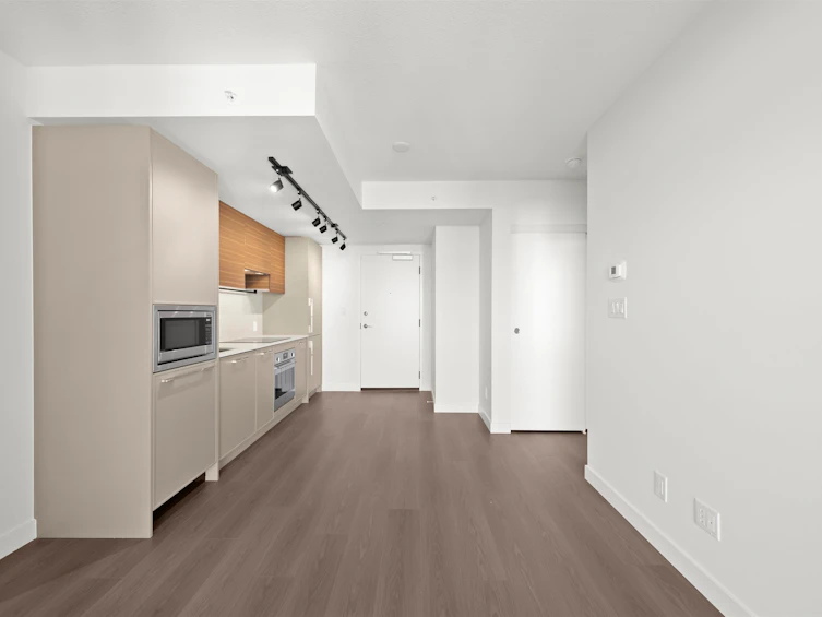 3606-13745 George Junction, Surrey, BC, V3T 4Y3 - 11