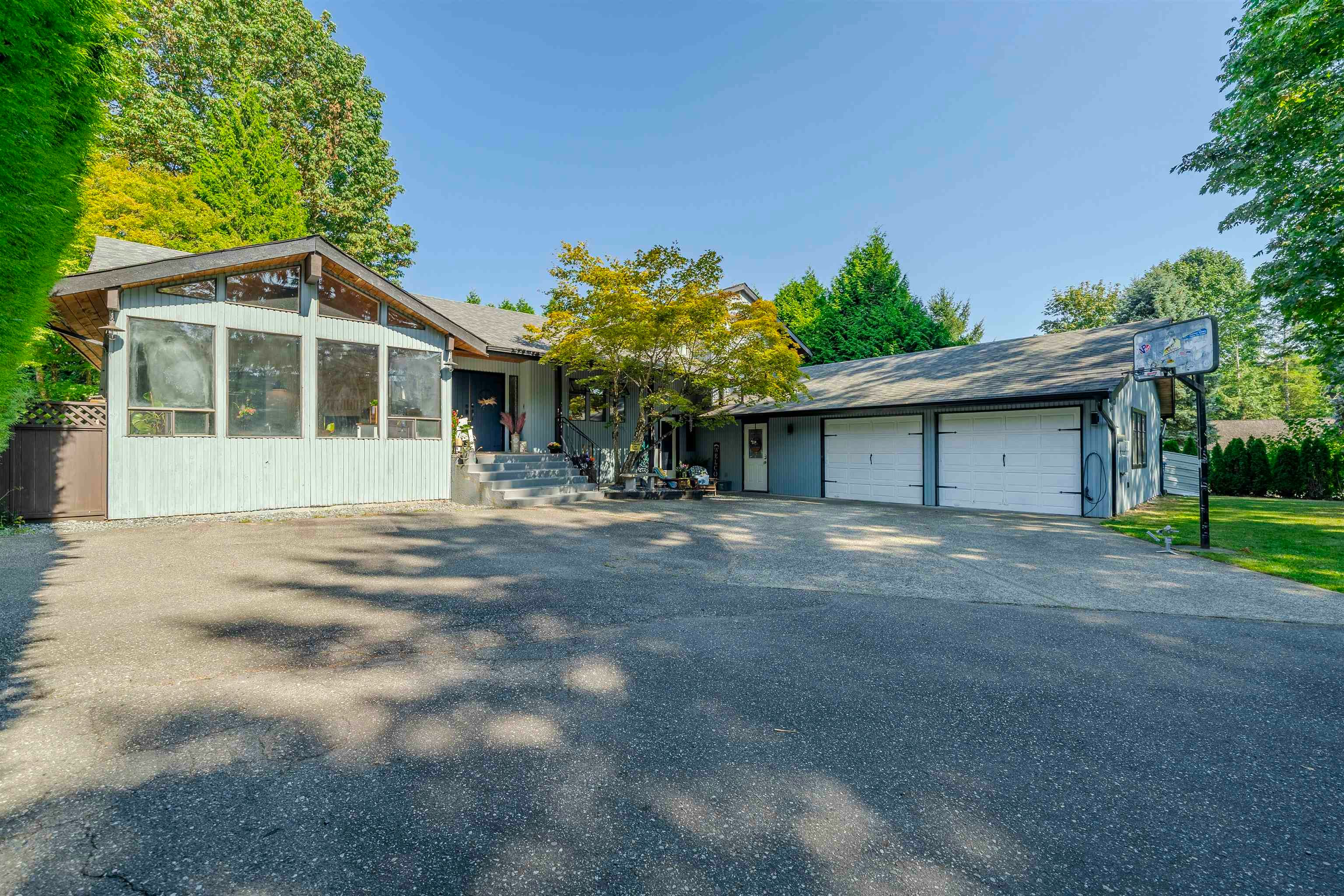 3525 Mckinley Court, Abbotsford, BC, V2S 8L9