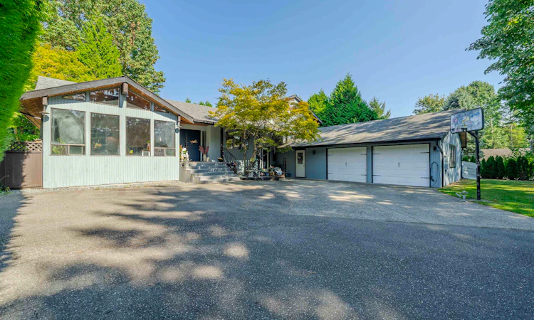 3525 Mckinley Court