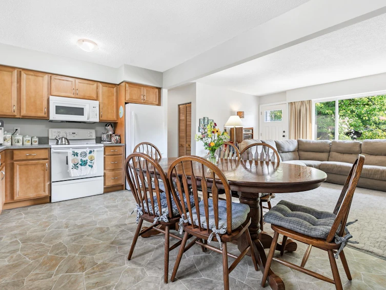 12157 250 Street, Maple Ridge, BC, V4R 1H3 - 7