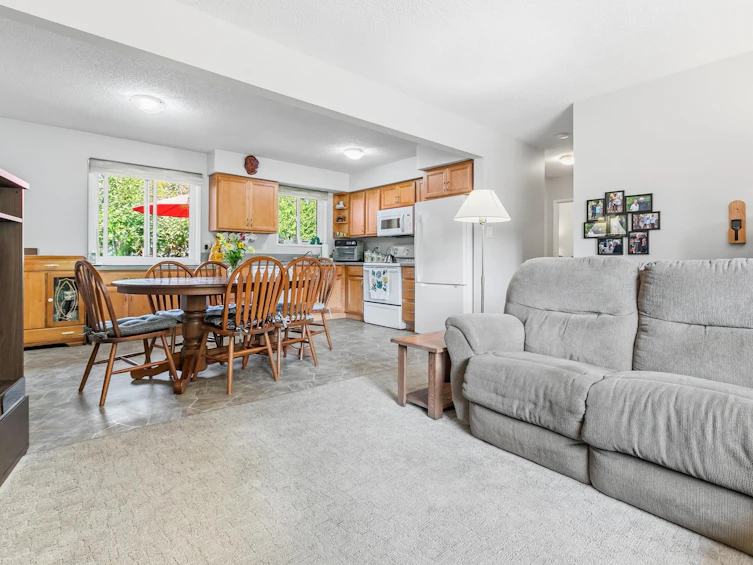 12157 250 Street, Maple Ridge, BC, V4R 1H3 - 8