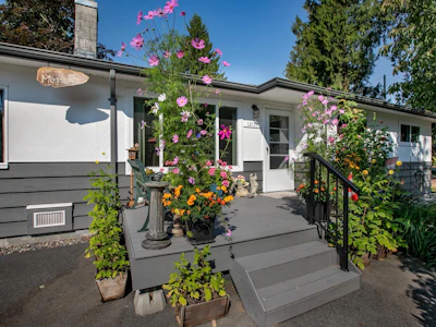 12157 250 Street - 3