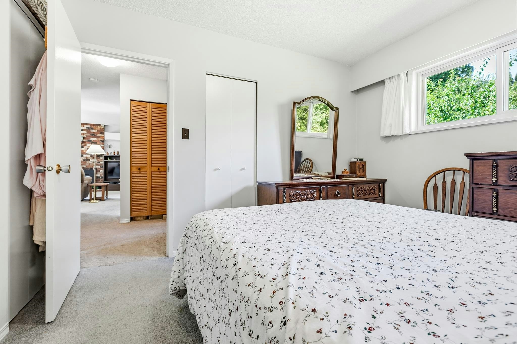 12157 250 Street, Maple Ridge, BC, V4R 1H3 - 12