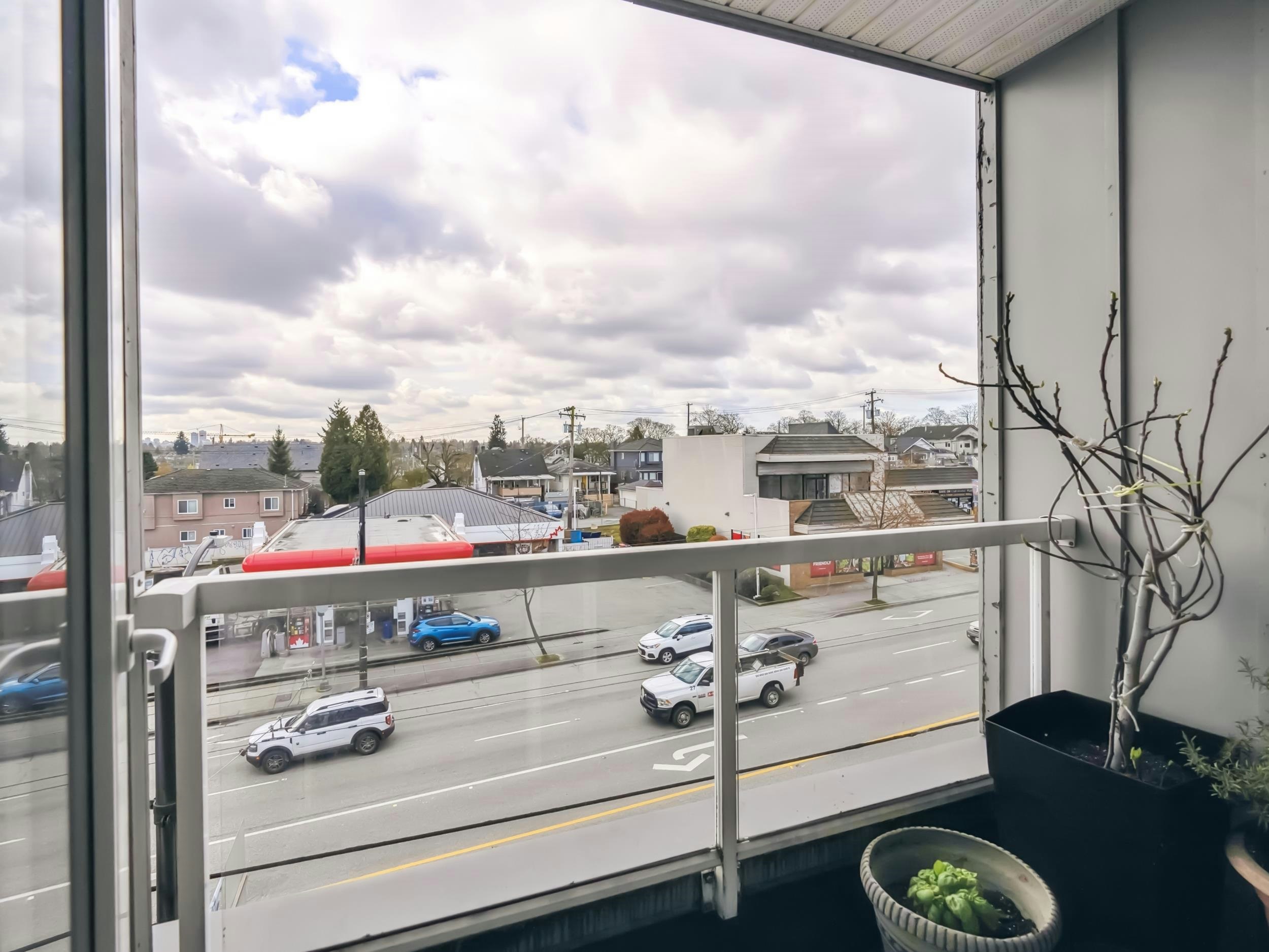 416-2891 E Hastings Street, Vancouver, BC, V5K 5J8 - 12