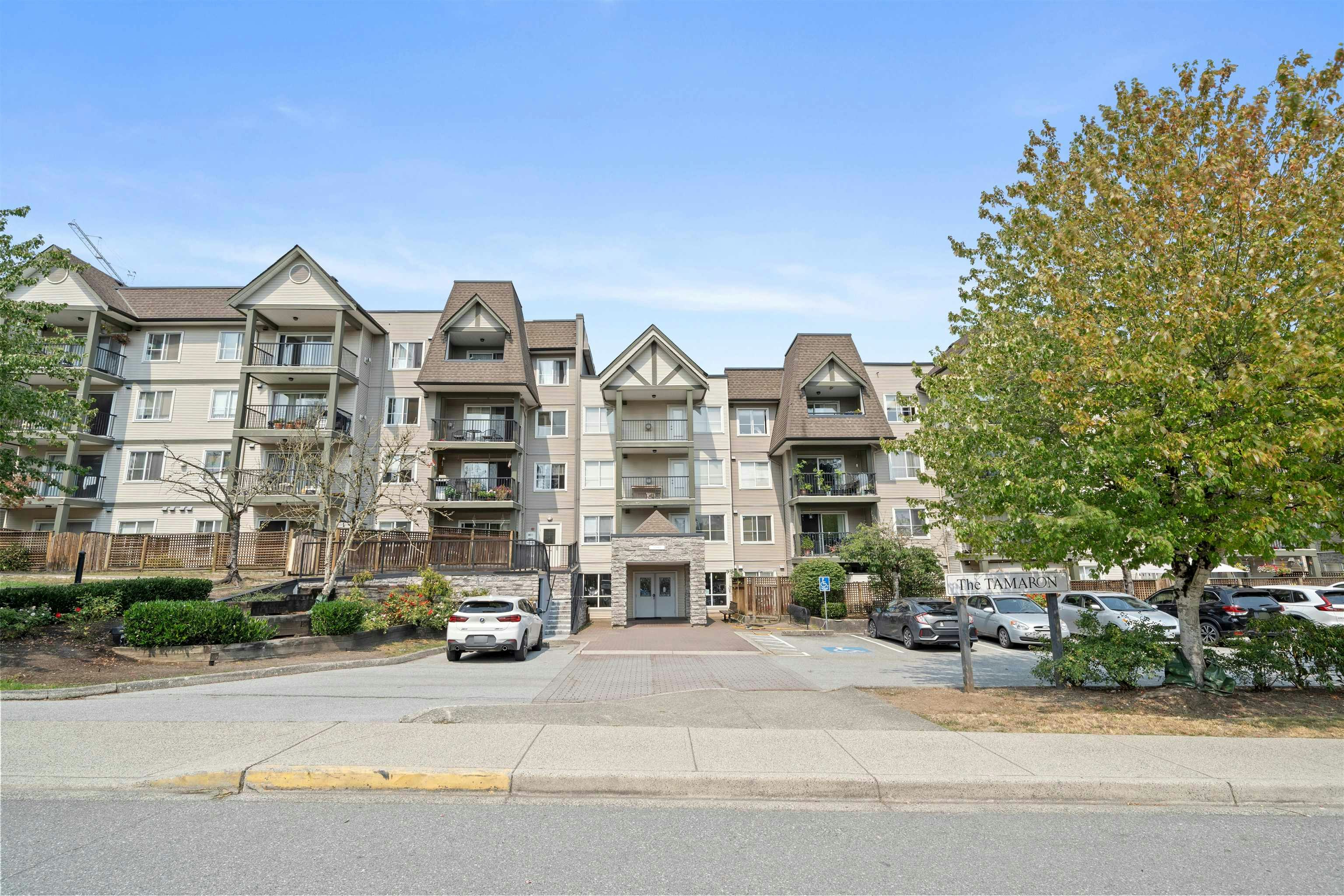 207-12083 92a Avenue, Surrey, BC, V3V 8C8