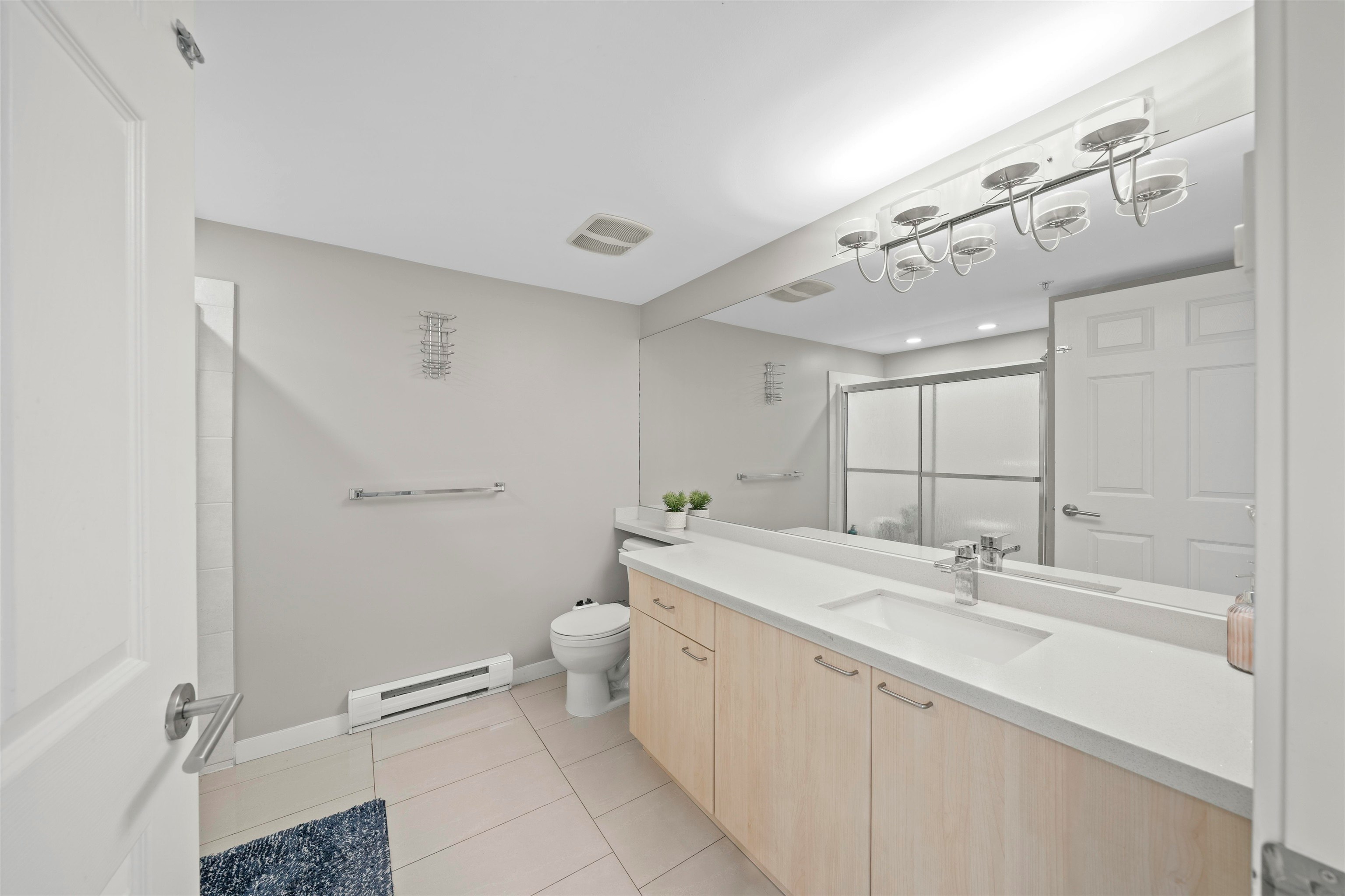 207-12083 92a Avenue, Surrey, BC, V3V 8C8 - 15