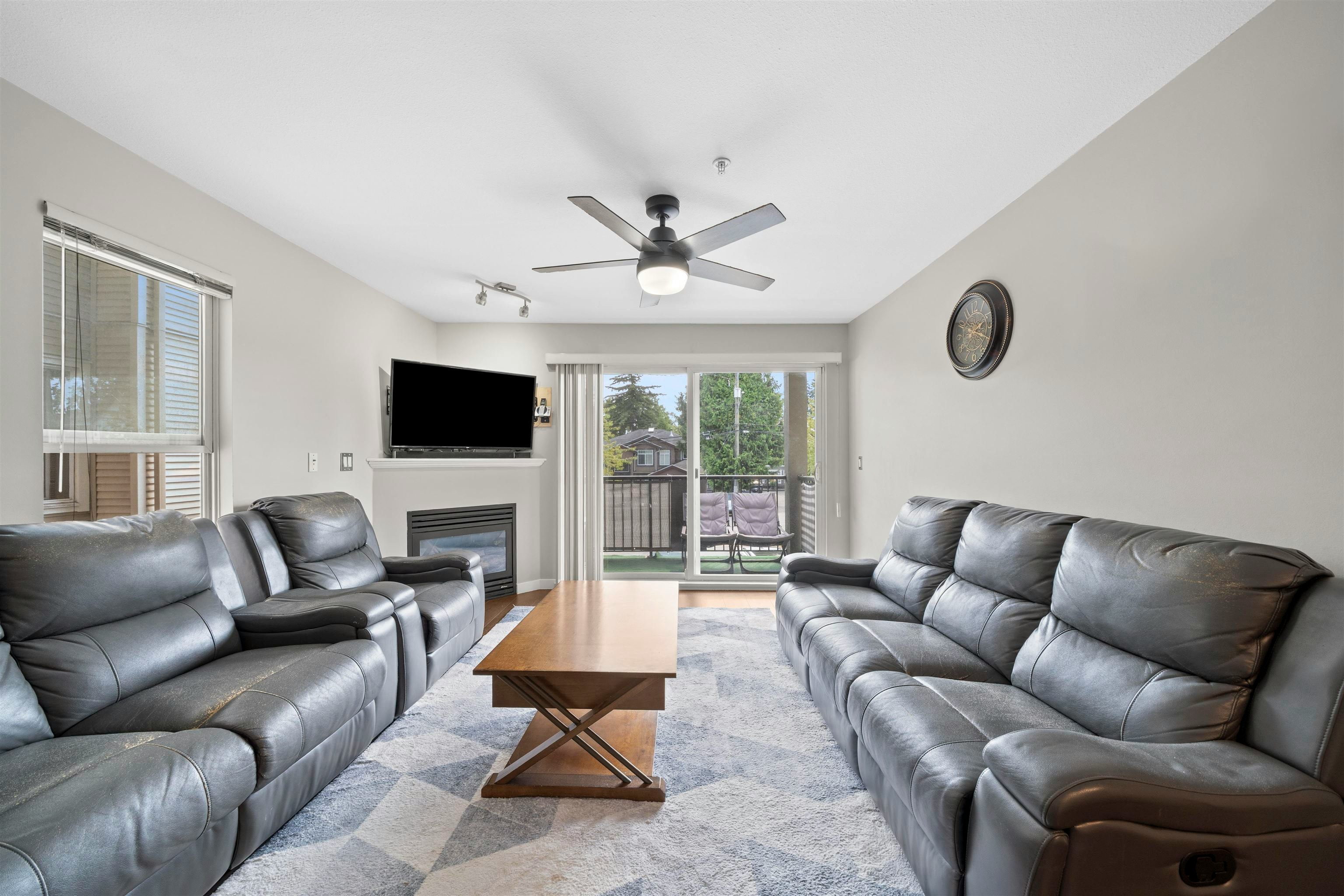 207-12083 92a Avenue, Surrey, BC, V3V 8C8 - 6