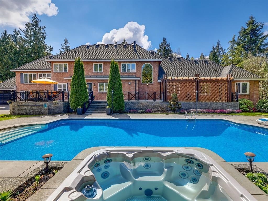 13789 32 Avenue, Surrey, BC, V4P 2B6