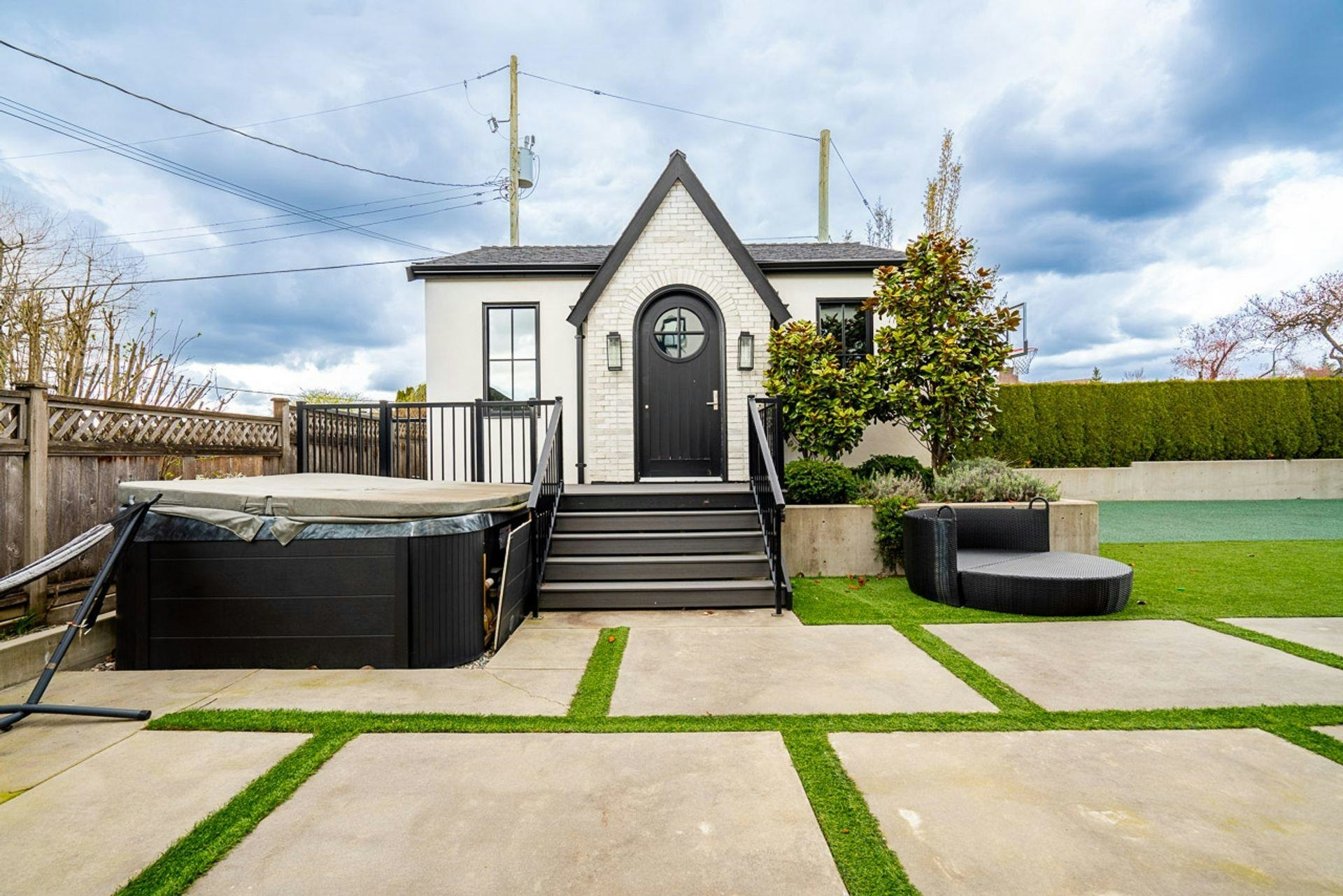 4643 Midlawn Drive, Burnaby, BC, V5C 3P5
