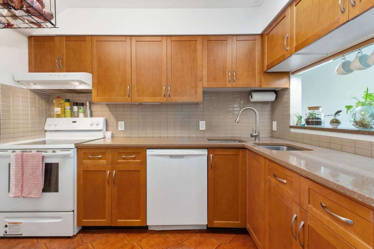 5-1214 W 7th Avenue, Vancouver, BC, V6H 1B6 - 5