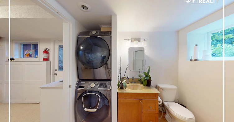 537 E Osborne Road, North Vancouver, BC, V7N 1M4 - 15