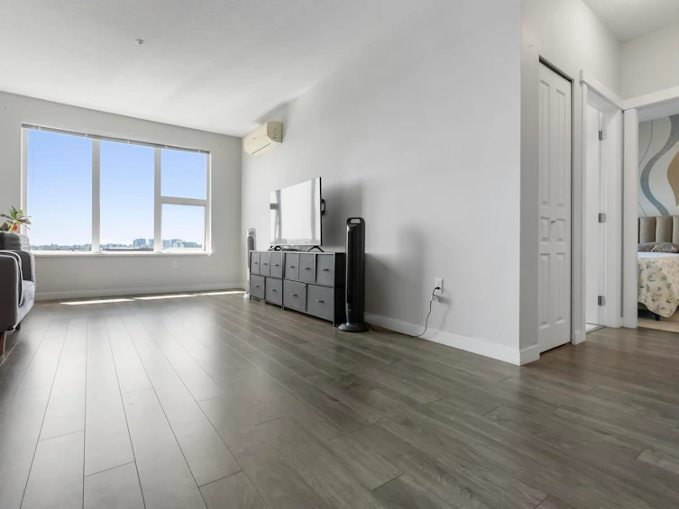 613-9311 Alexandra Road, Richmond, BC, V6X 0L8 - 3
