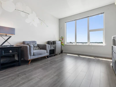 613-9311 Alexandra Road - 2