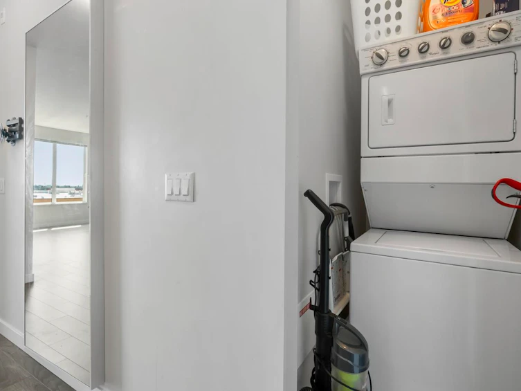 613-9311 Alexandra Road, Richmond, BC, V6X 0L8 - 18