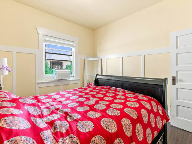 342 E Eighth Avenue, New Westminster, BC, V3L 4K8 - 14